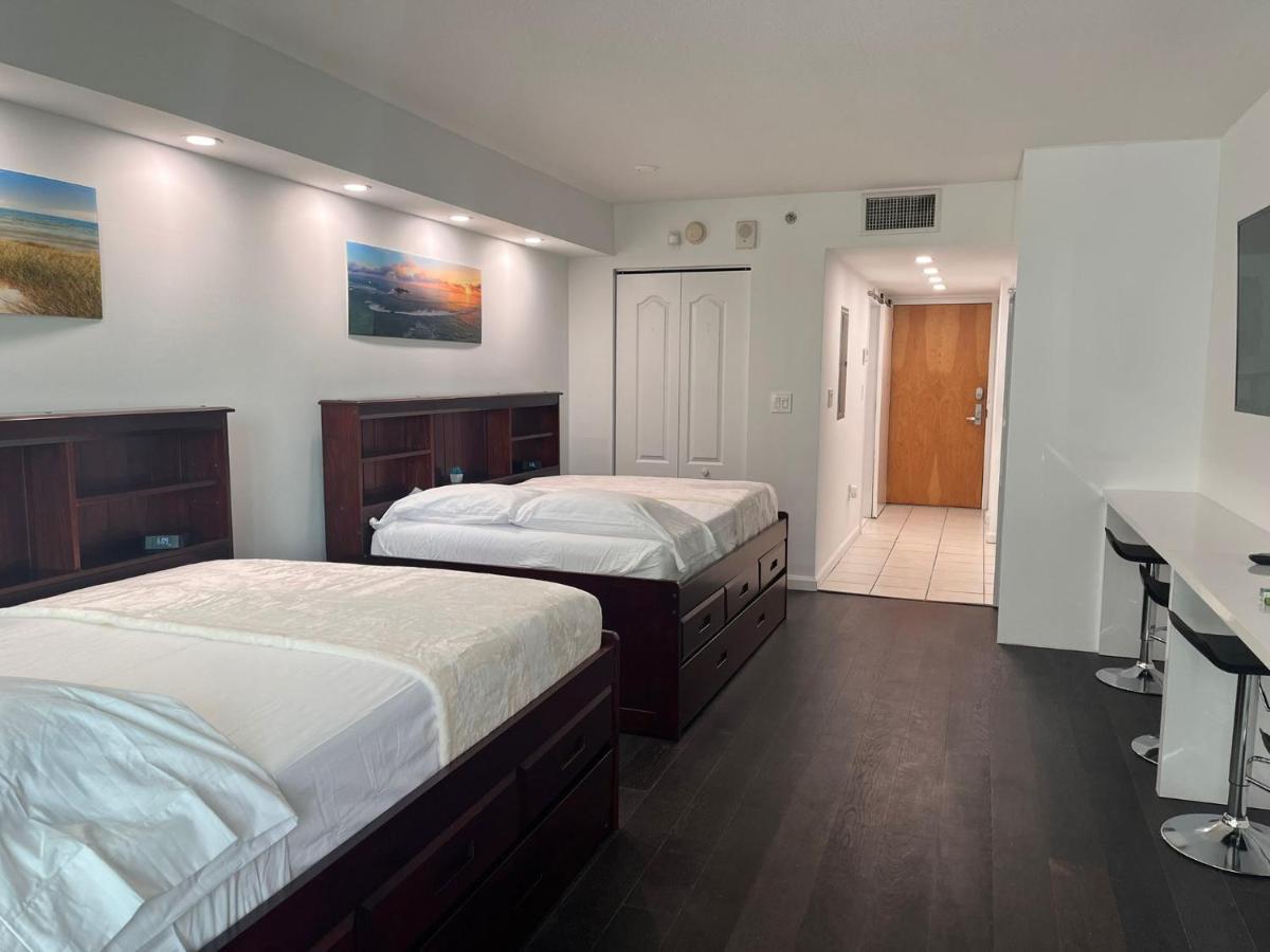 Studios In Brickell With Pool, Gym, Free Parking And Game Room Miami Eksteriør bilde