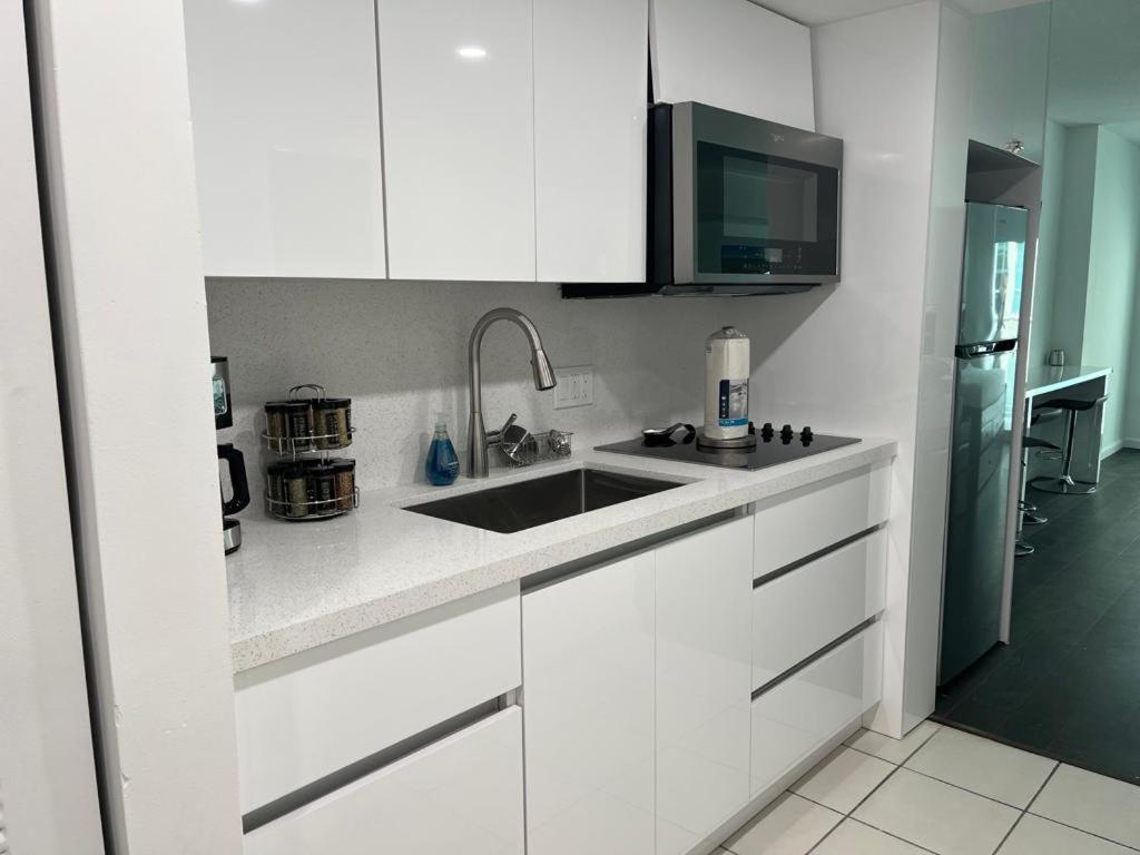 Studios In Brickell With Pool, Gym, Free Parking And Game Room Miami Eksteriør bilde