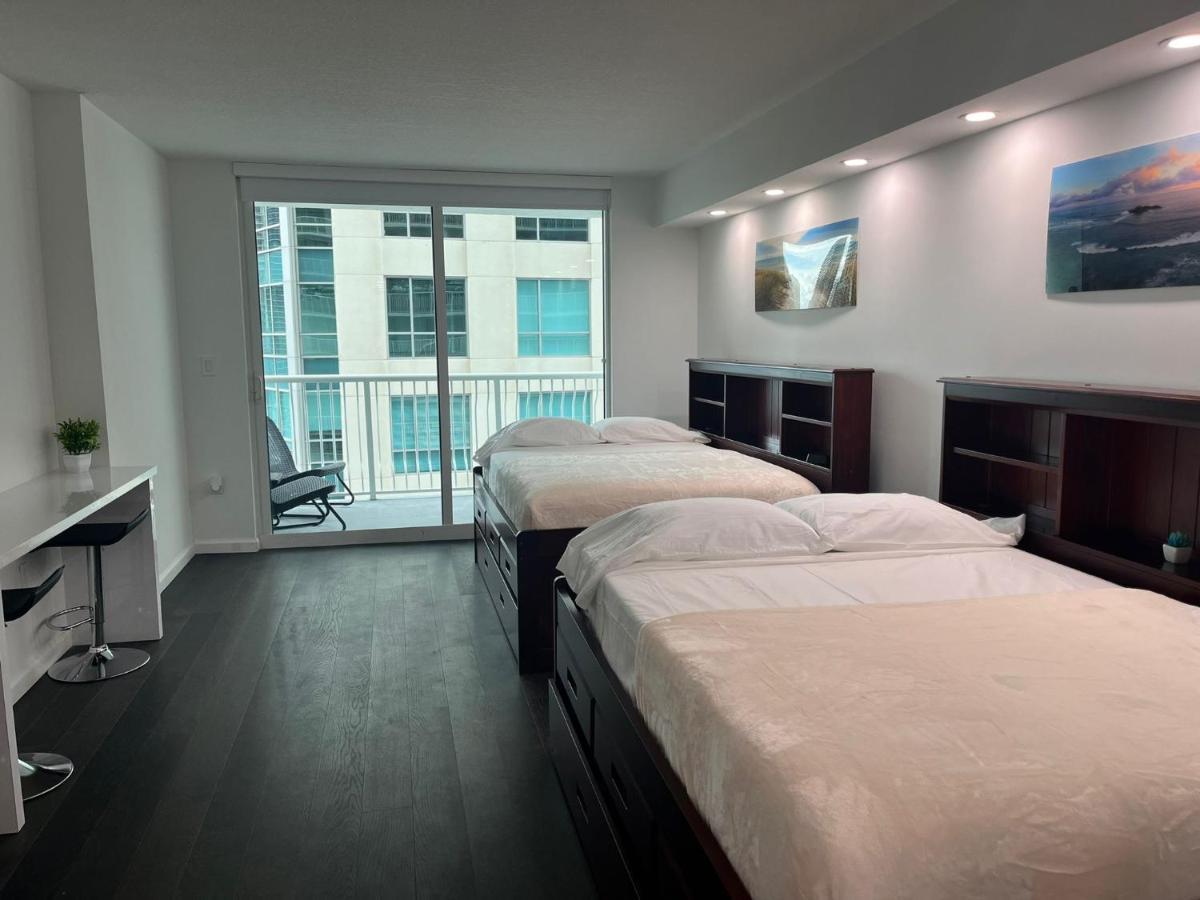 Studios In Brickell With Pool, Gym, Free Parking And Game Room Miami Eksteriør bilde