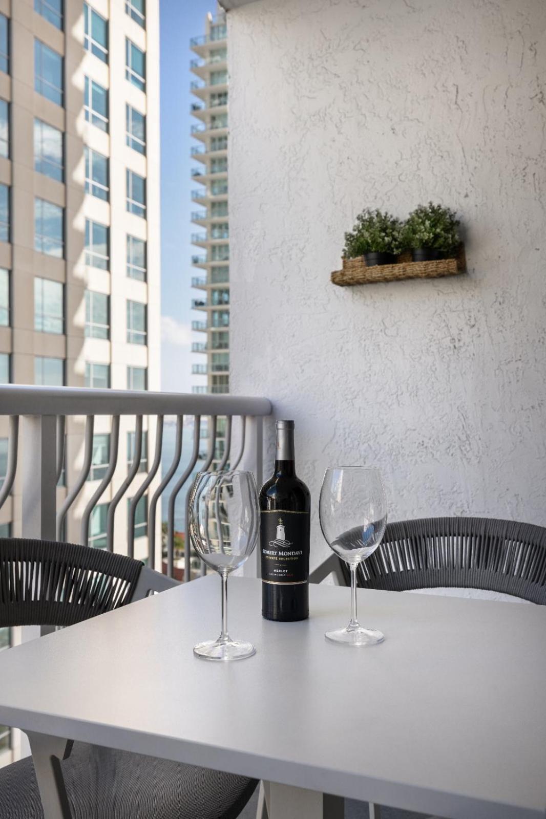 Studios In Brickell With Pool, Gym, Free Parking And Game Room Miami Rom bilde
