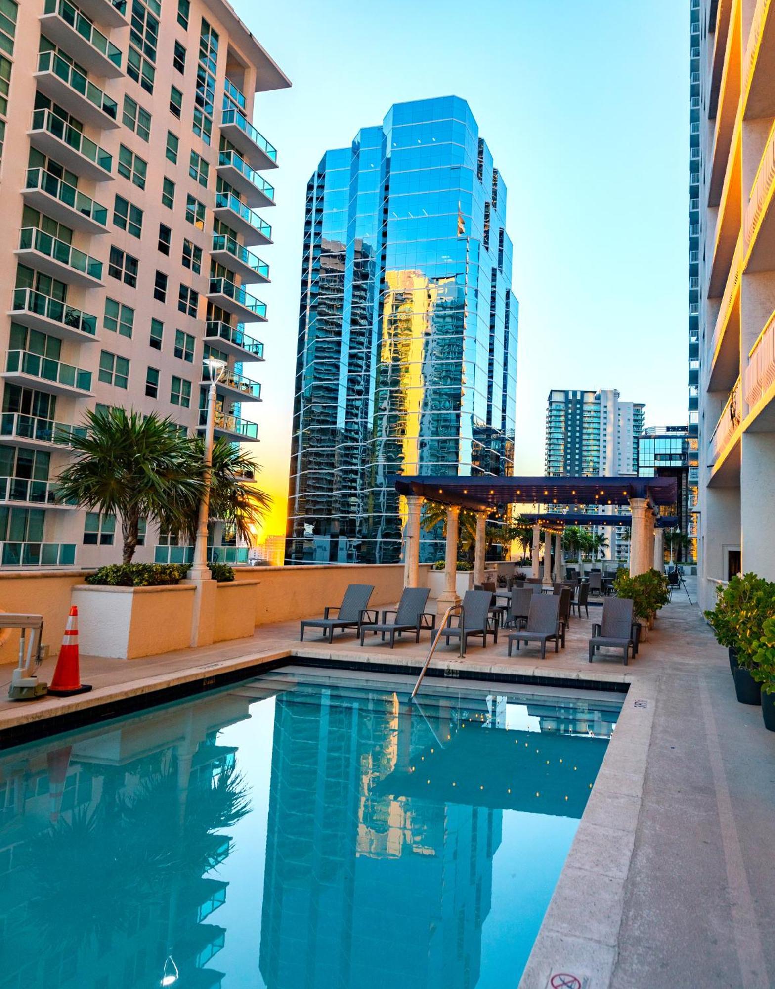 Studios In Brickell With Pool, Gym, Free Parking And Game Room Miami Eksteriør bilde