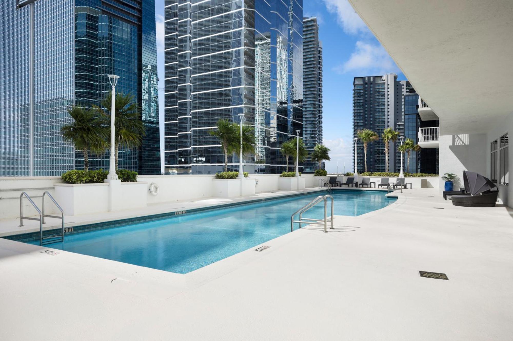 Studios In Brickell With Pool, Gym, Free Parking And Game Room Miami Eksteriør bilde